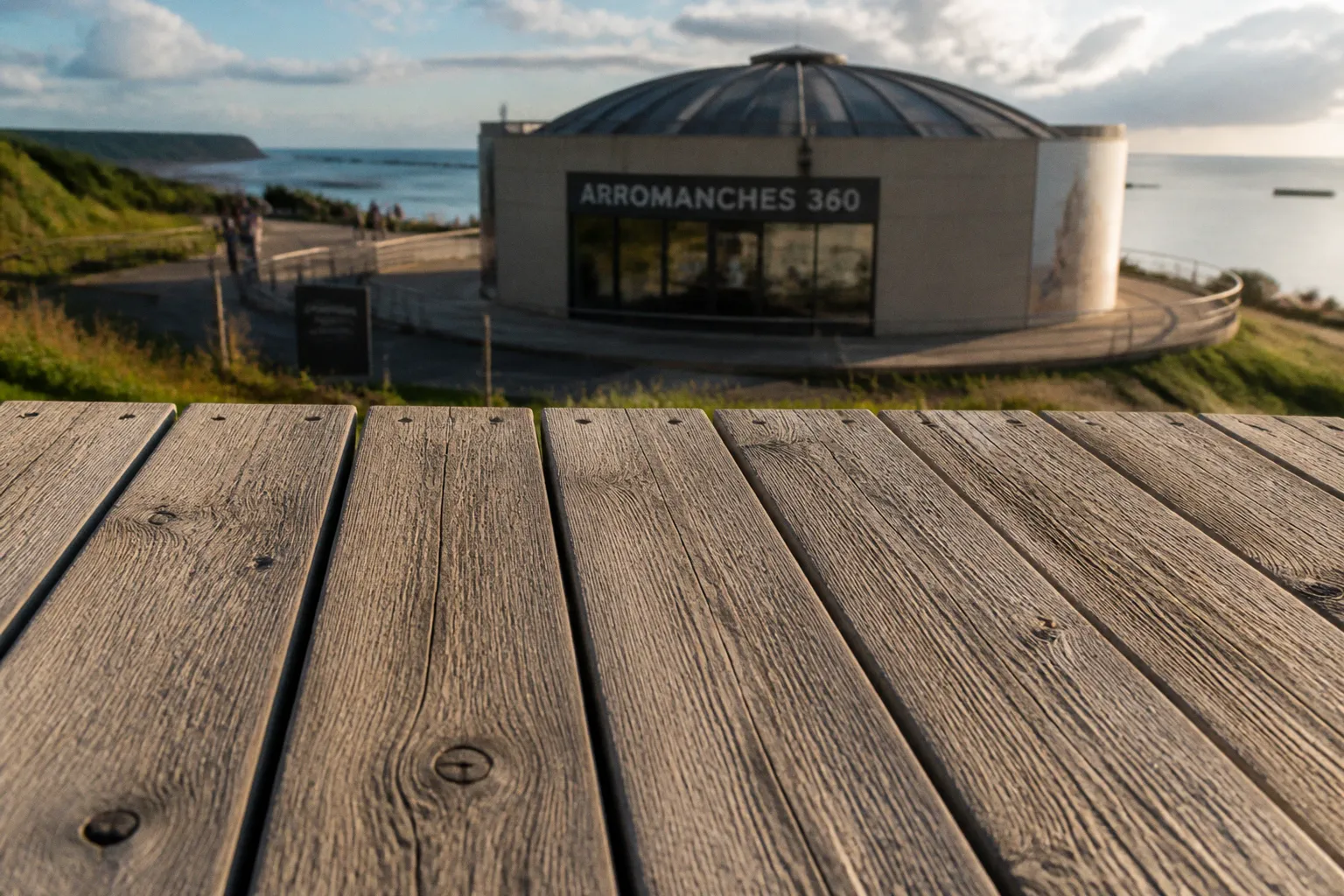 Visite d'Arromanches 360 : quel créneau choisir selon la météo ?