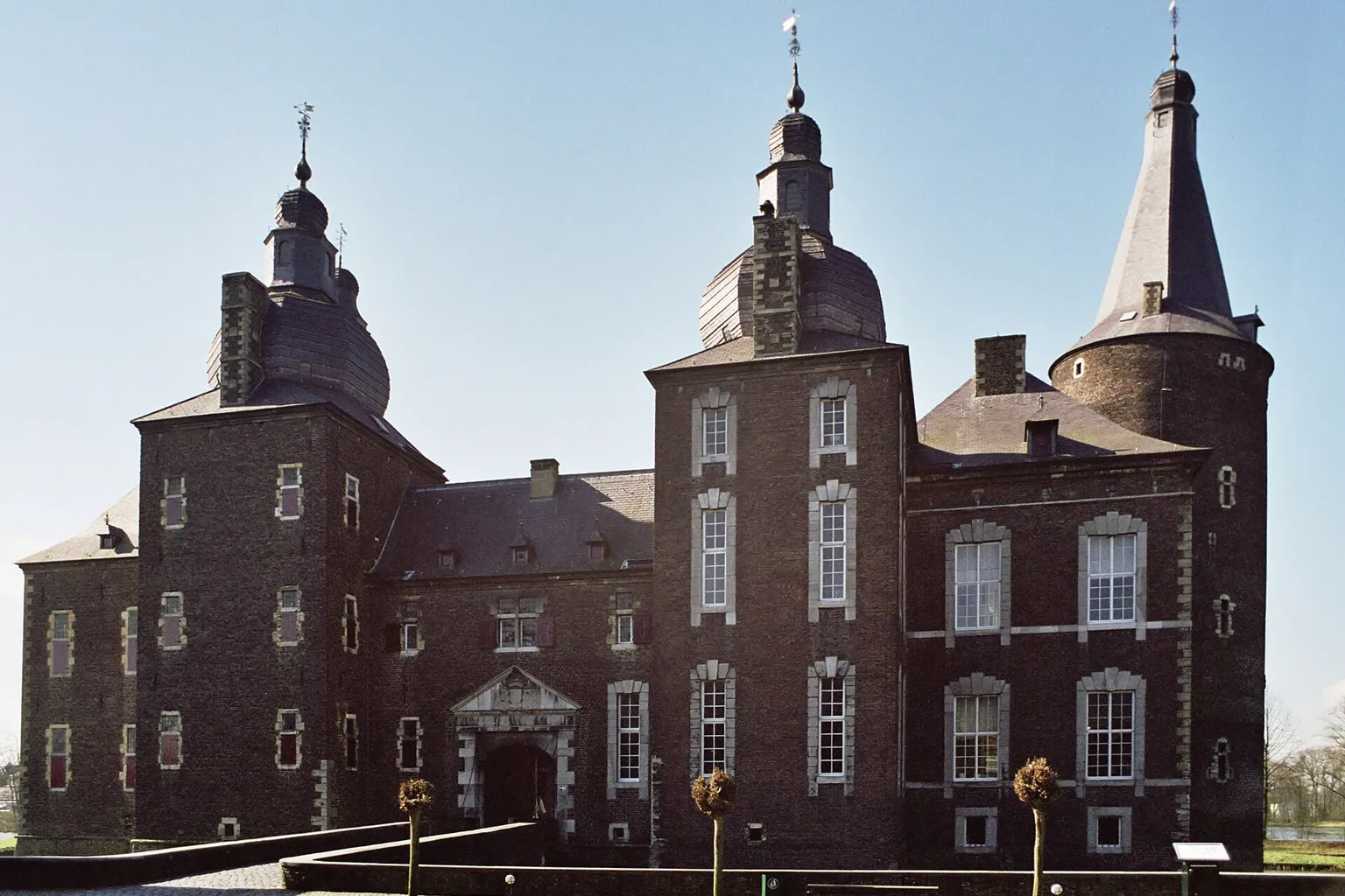 Château de Hoensbroek : quel billet choisir pour votre profil ?