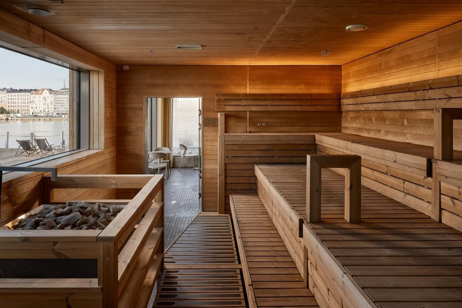 Le bois thermotraité : des saunas aux terrasses de piscine