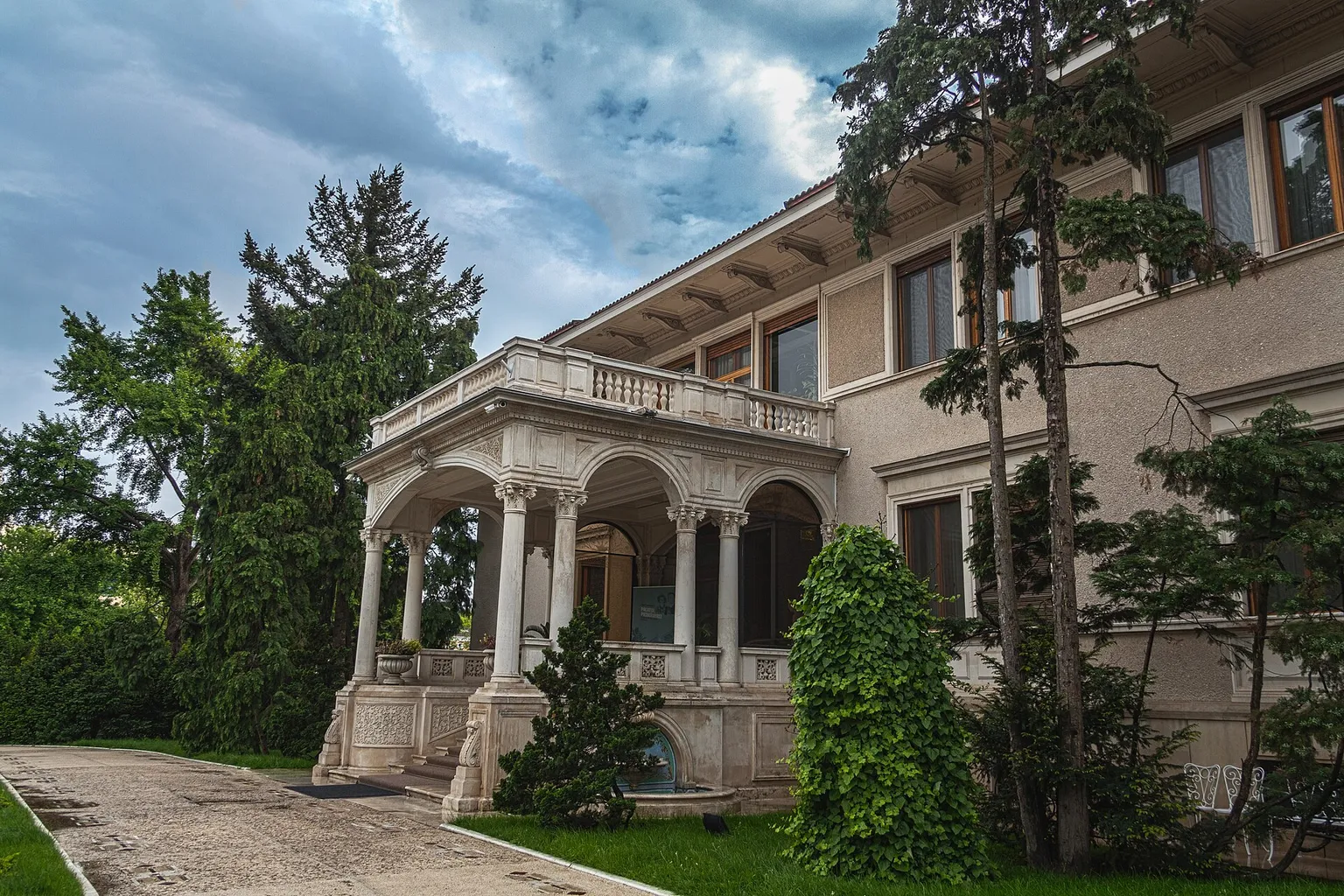 Maison de Ceaușescu billets : les pièges à éviter sur place