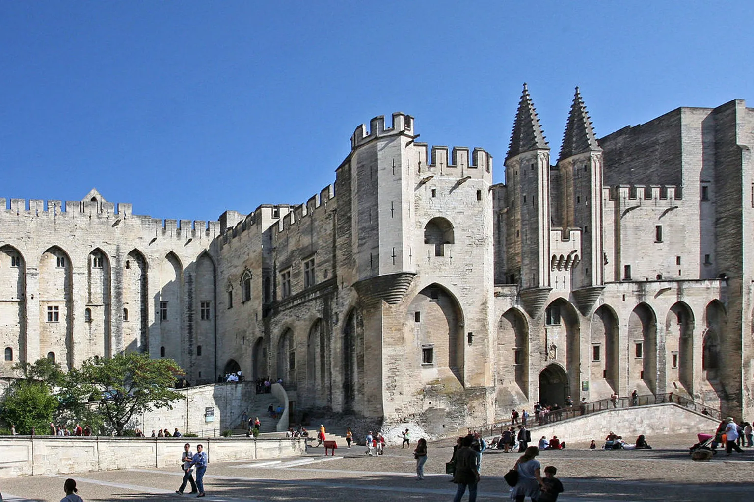 Palais des Papes billets : quelle formule choisir ?