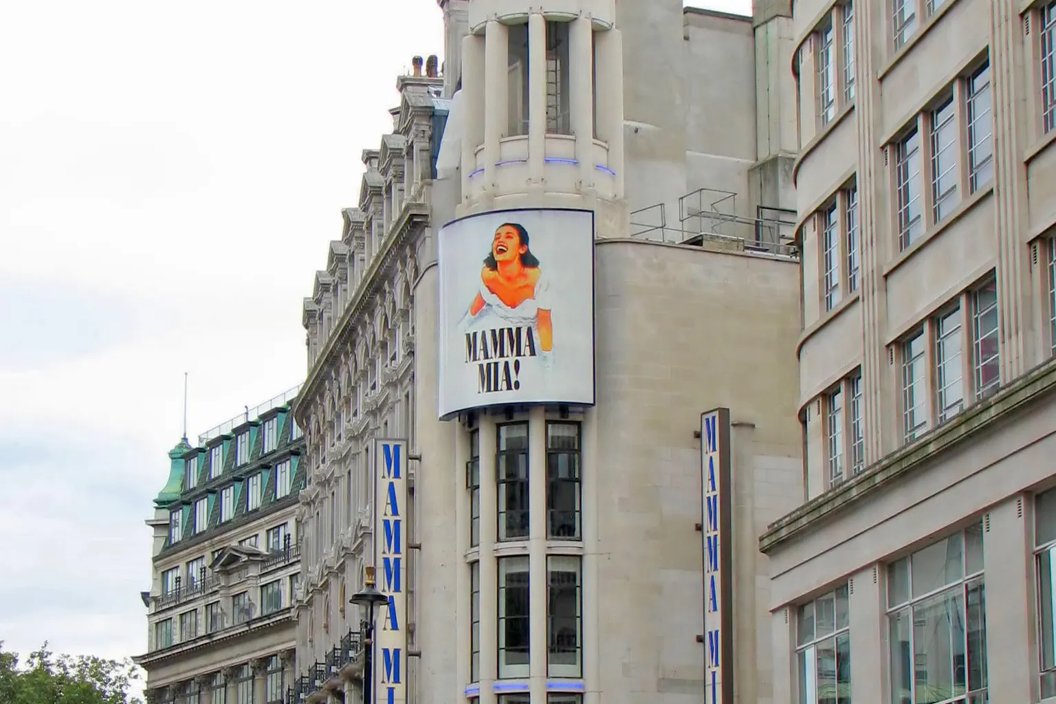 Prince of Wales Theatre : le guide complet pour réserver ses billets à Londres