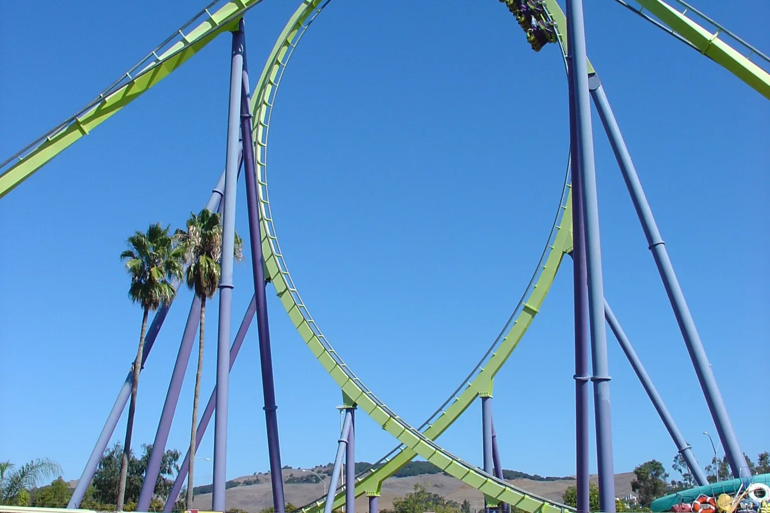 Six Flags Discovery Kingdom : les pièges à éviter sur place