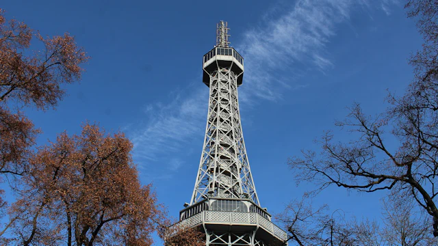 Tour de Petřín