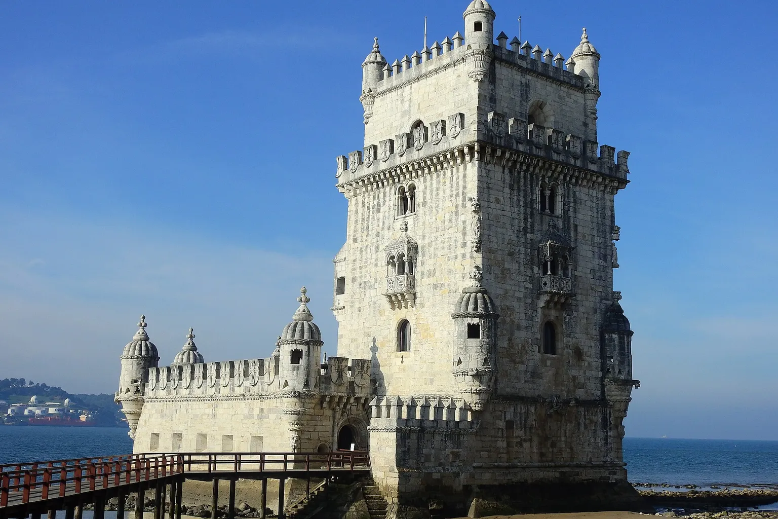 Visite de la Tour de Belém : quelle option choisir ?